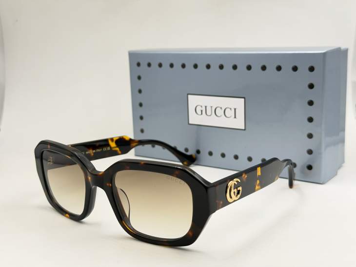 Picture of Gucci Sunglasses _SKUfw80879713fw